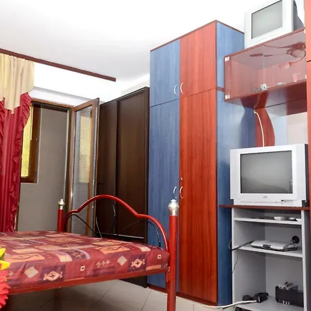 Apartment Vaillet Holidays